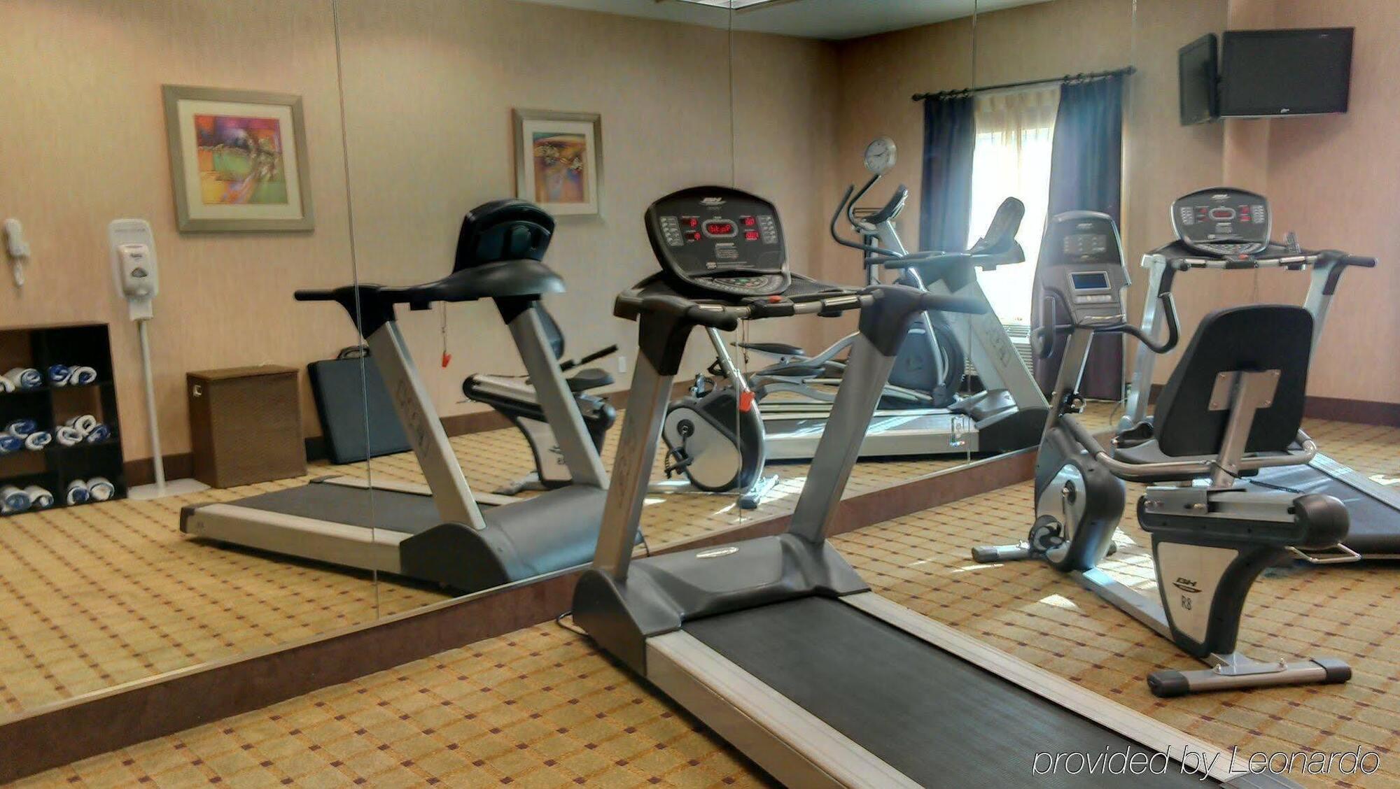 Holiday Inn Express Baton Rouge North By Ihg Zachary Exterior foto